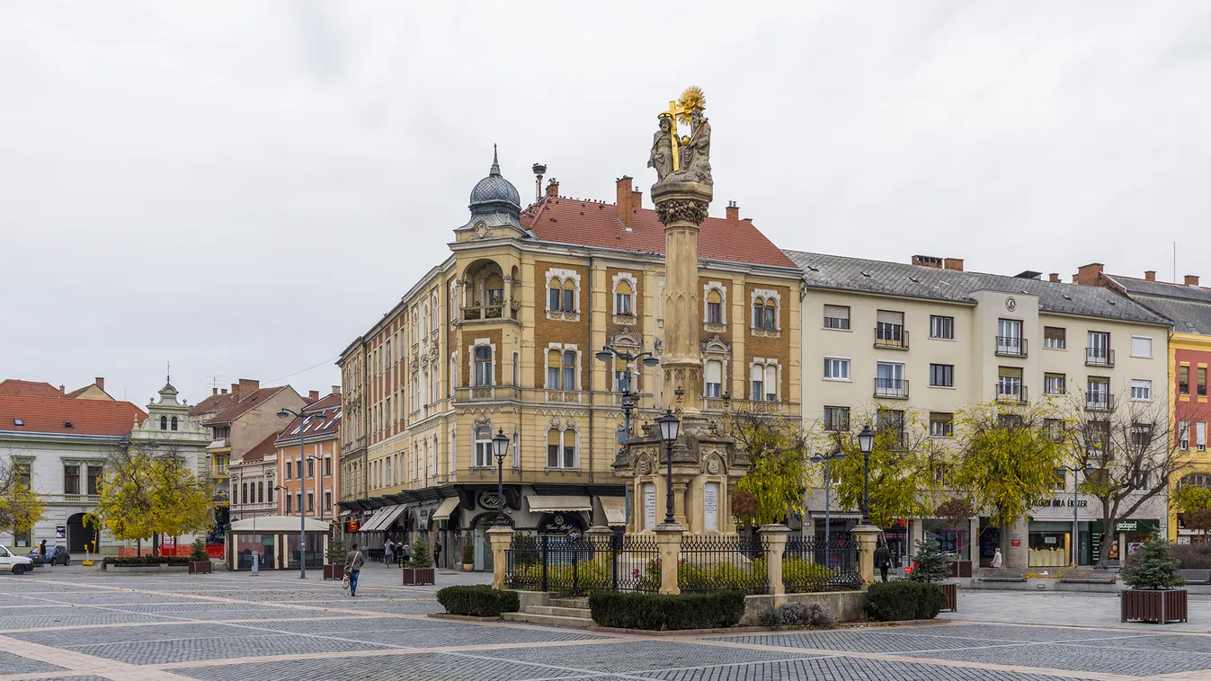 Több százan zenélnek együtt vasárnap délután Szombathely főterén
