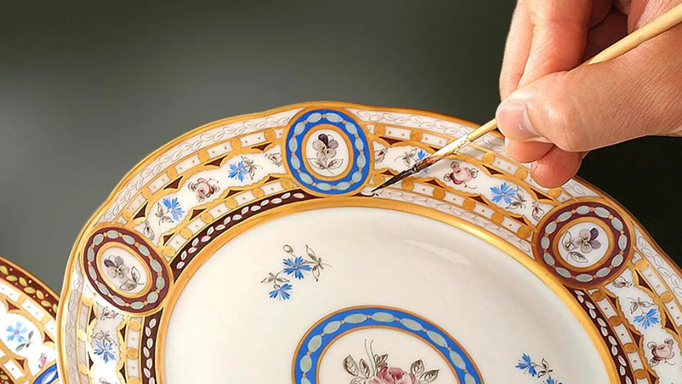 Madridban pompáznak a herendi porcelánok
