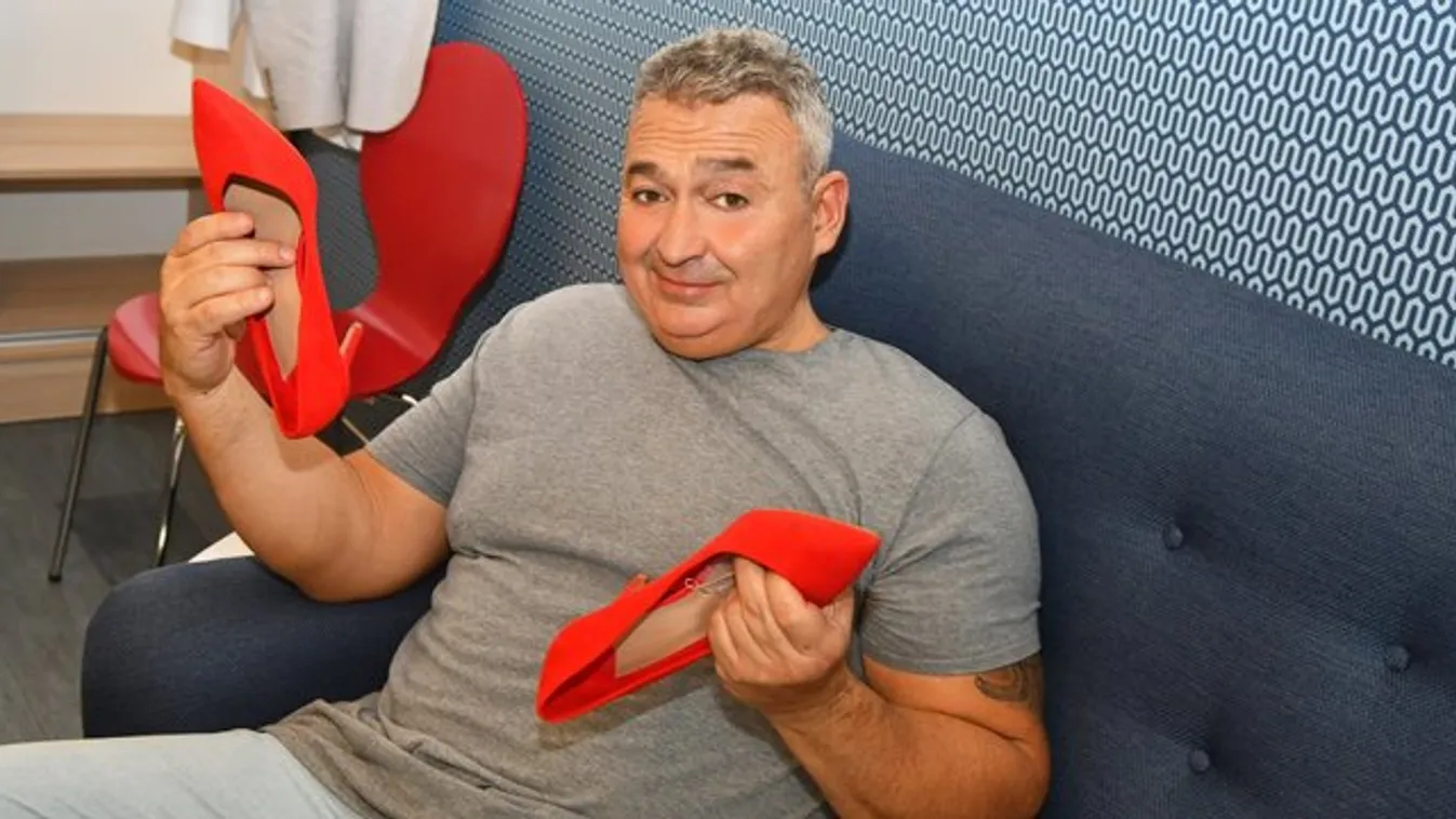 Szűk körömcipőben gyötrődnek Gesztesiék