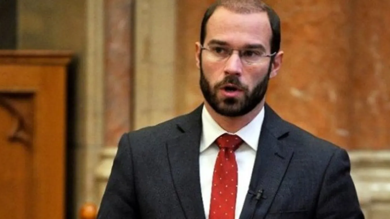 EU-csúcs - Hollik: a végső döntést az emberek hozzák meg májusban az EP-választáson