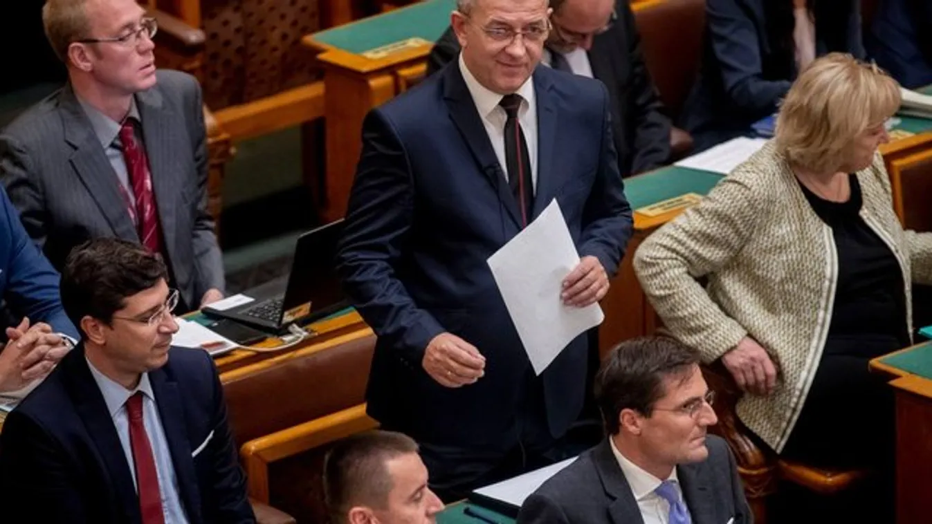 Az Orbán Viktort támadó Szilágyi György többmilliós ajándékutat fogadott el a riói olimpiára