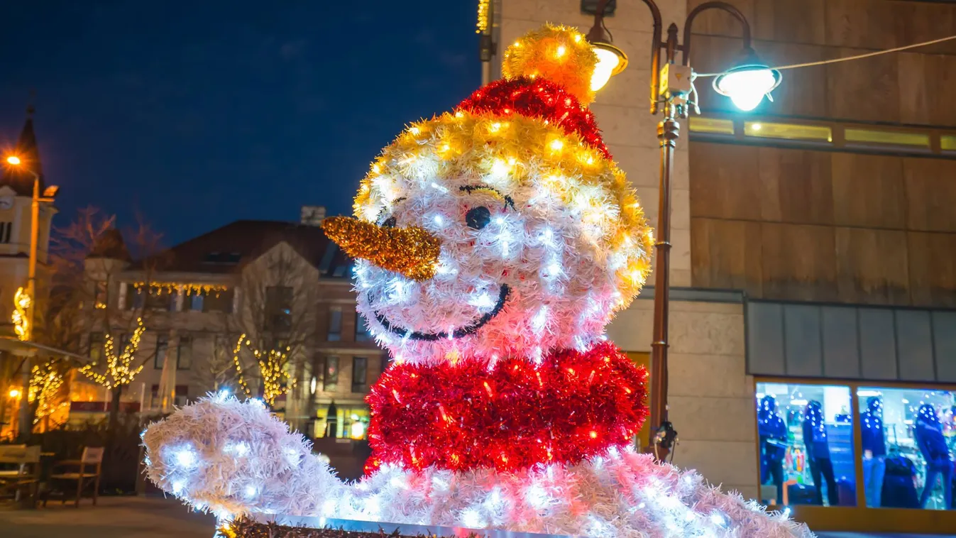 Látta már Siófokot karácsonyi pompában? Hamarosan megnézheti