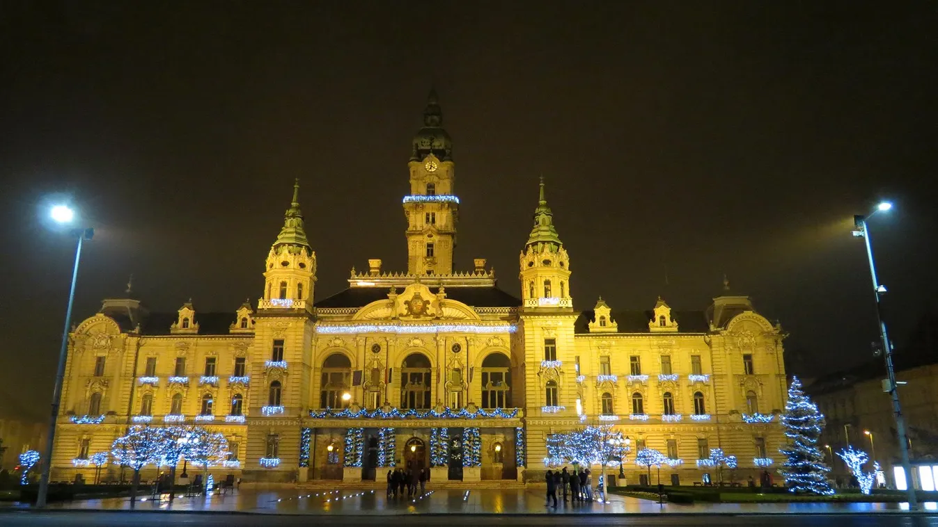 Sosem látott fényjáték ragyogja be Győrt
