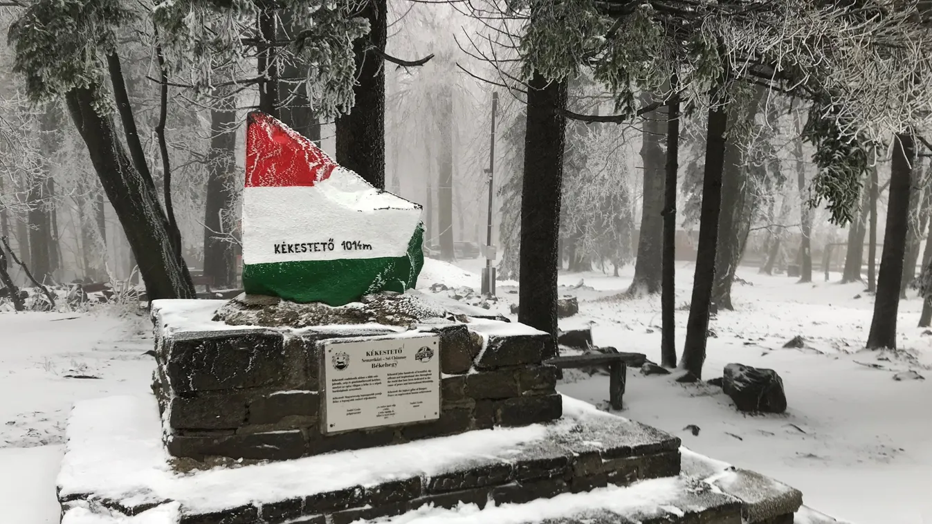 Először Galyatető, most már a Kékes is eltűnt a hó alatt