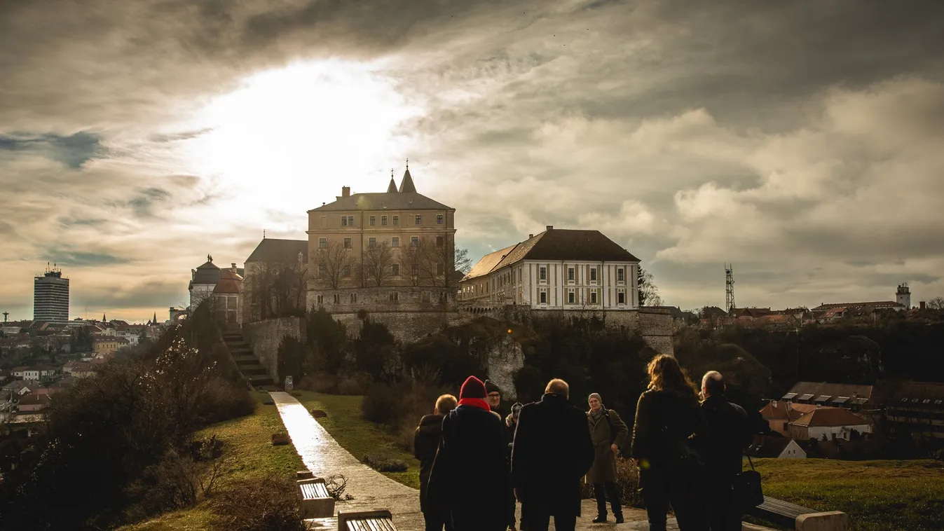 Óévbúcsúztató városnéző séta lesz Veszprémben