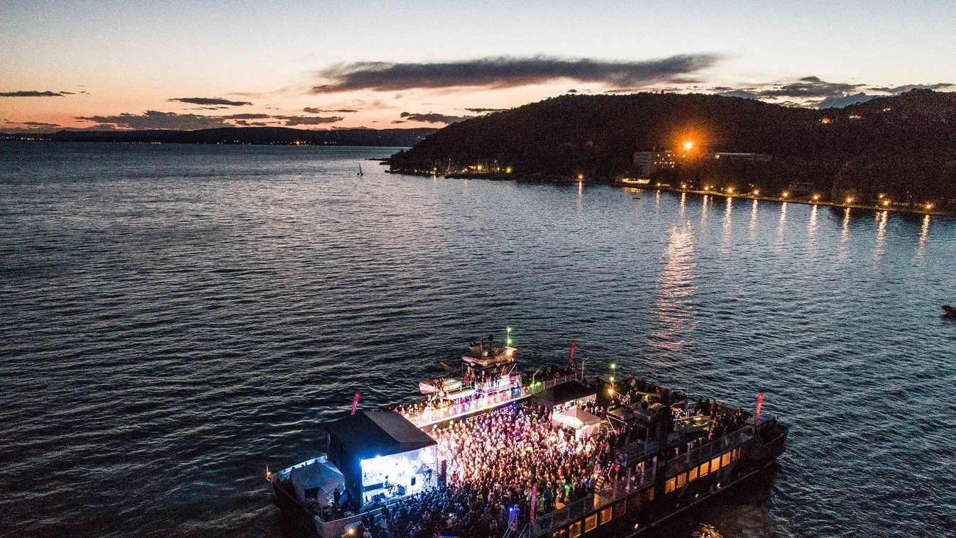 Jövőre folytatódnak a kompkoncertek a Balatonon