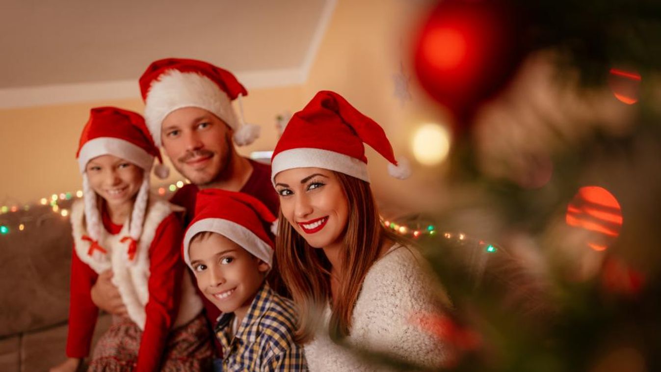 https://cdn.borsonline.hu/2018/12/wrRzR6_gesO71aJbSzeJ9v8-_gjOv4sFi9TejzqhBx0/fill/1347/758/no/1/aHR0cHM6Ly9jbXNjZG4uYXBwLmNvbnRlbnQucHJpdmF0ZS9jb250ZW50Lzc3Mjc2YjQxMDZiMTQ2YjE4N2RhNTg5MjM0OWJlMjky.jpg