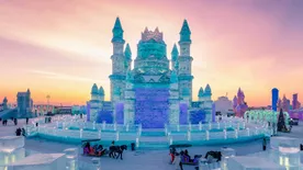 Január elején indul a világ legnagyobb jég- és hófesztiválja