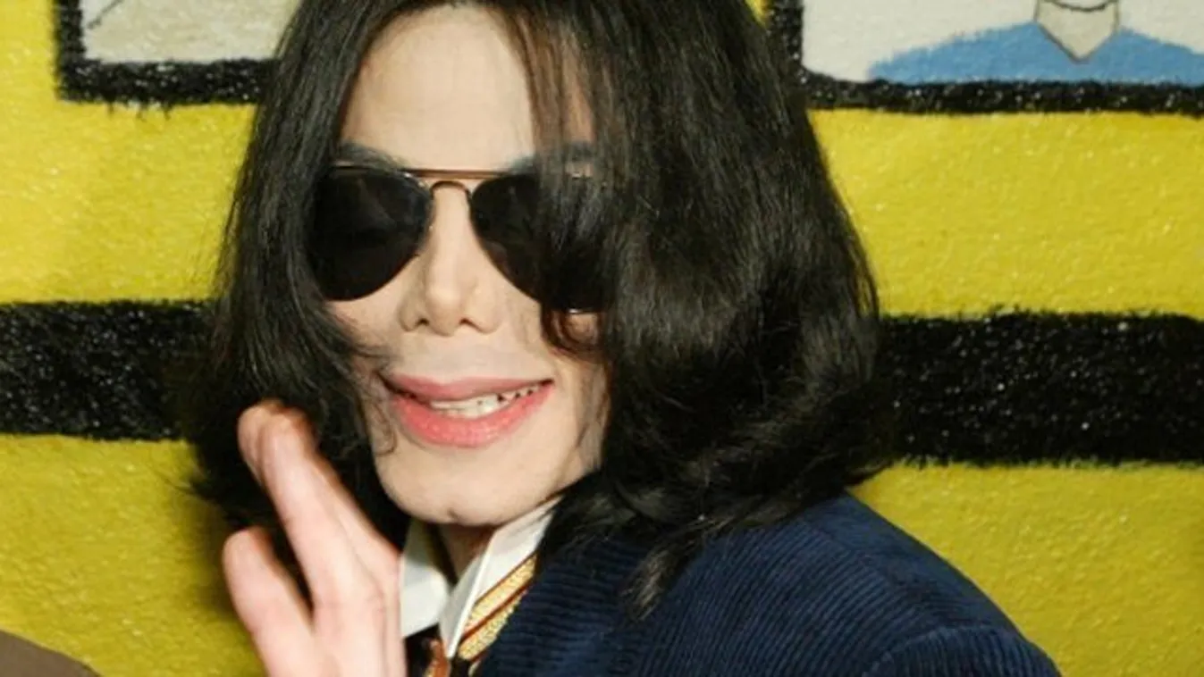 Házaspárként élt egy 10 éves kisfiúval Michael Jackson
