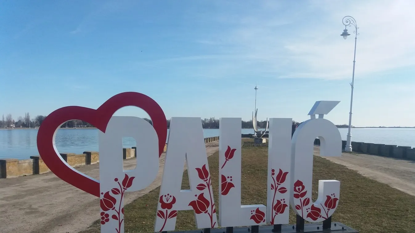 Új szelfi helyszín várja a turistákat Palicson