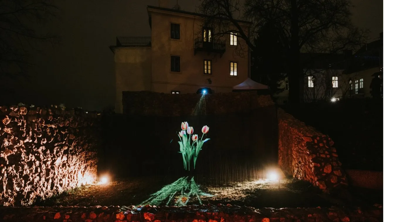 Mesefigurák szaladgálnak és virágok nyílnak a zágrábi tűzfalakon