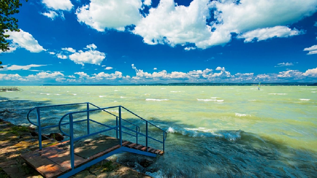 https://cdn.borsonline.hu/2019/03/uM1BezKDa9v0AwksiPGzkNTw39o5wys3Eh0fdmIHYx4/fill/1347/758/no/1/aHR0cHM6Ly9jbXNjZG4uYXBwLmNvbnRlbnQucHJpdmF0ZS9jb250ZW50LzQ2ZjAwNGZjMzMzNDRlN2VhYTVmNmFmODBhYTEzZjQy.jpg