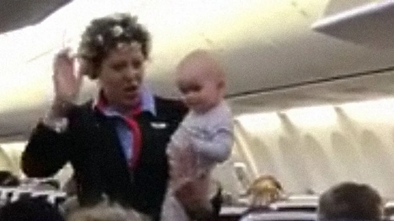 Nem véletlenül tekintenek hétköznapi hősként erre a stewardessre - videó