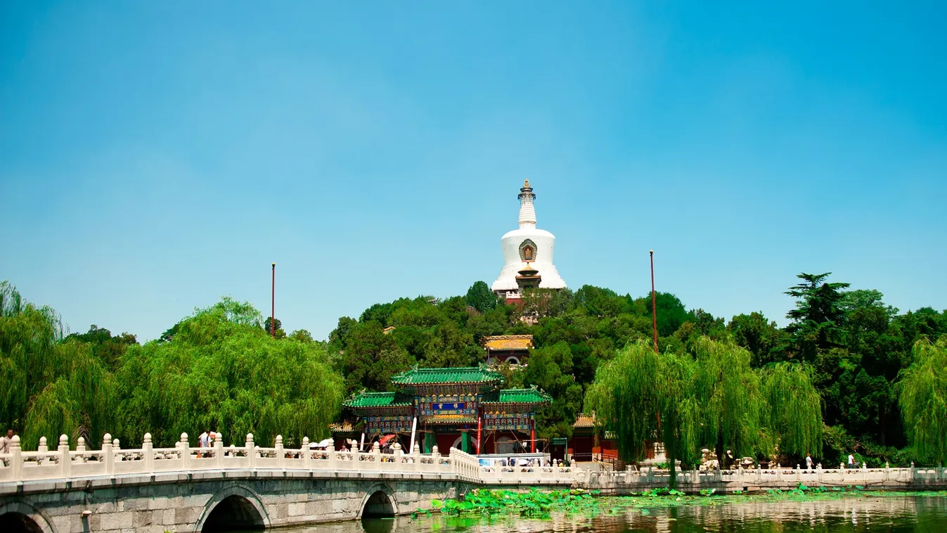 Peking feketelistára teszi a parkrongáló turistákat