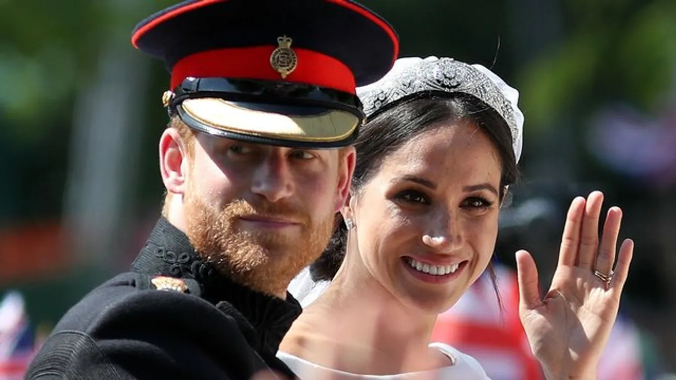 Éppen egy éve, hogy Meghan Markle hercegné lett. Sosem látott esküvői fotókat mutatott meg a hercegi pár