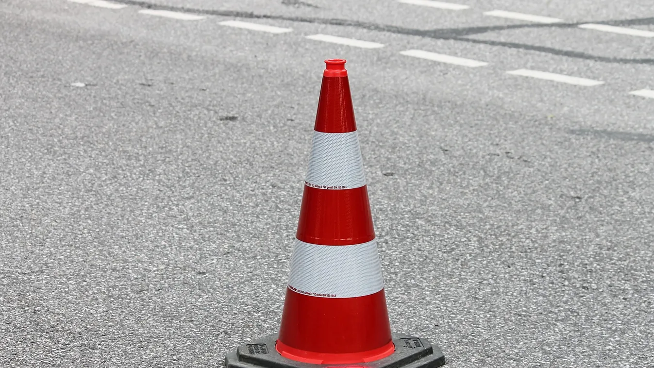 Lovak szaladgáltak az M7-esen ma reggel