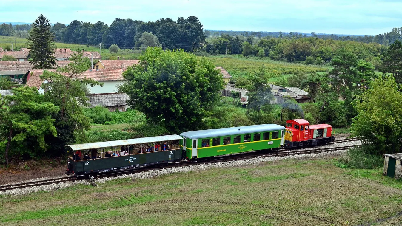 A hétvégén ismét zakatol a balatonfenyvesi kisvasút