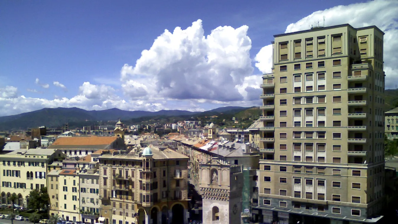Savona nem túl nagy, ám annál több meglepetést tartogat a kikötőből indulva