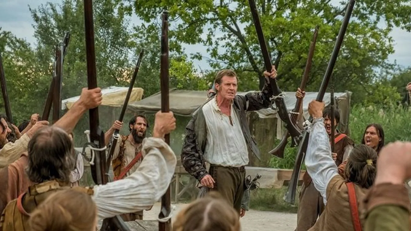 Budapesten bulizott Jason Flemyng