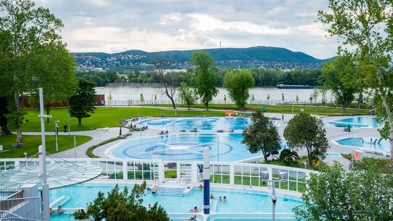 https://cdn.borsonline.hu/2019/06/n2n5vxJTRX_07i-LCtISj5pixzAPogbC7T0gr1J3GGU/fill/1347/758/no/1/aHR0cHM6Ly9jbXNjZG4uYXBwLmNvbnRlbnQucHJpdmF0ZS9jb250ZW50L2U1OWJmNzFmMWFhZDQ0YTU5NjY1MTk0YjNmMWExMjE5.jpg