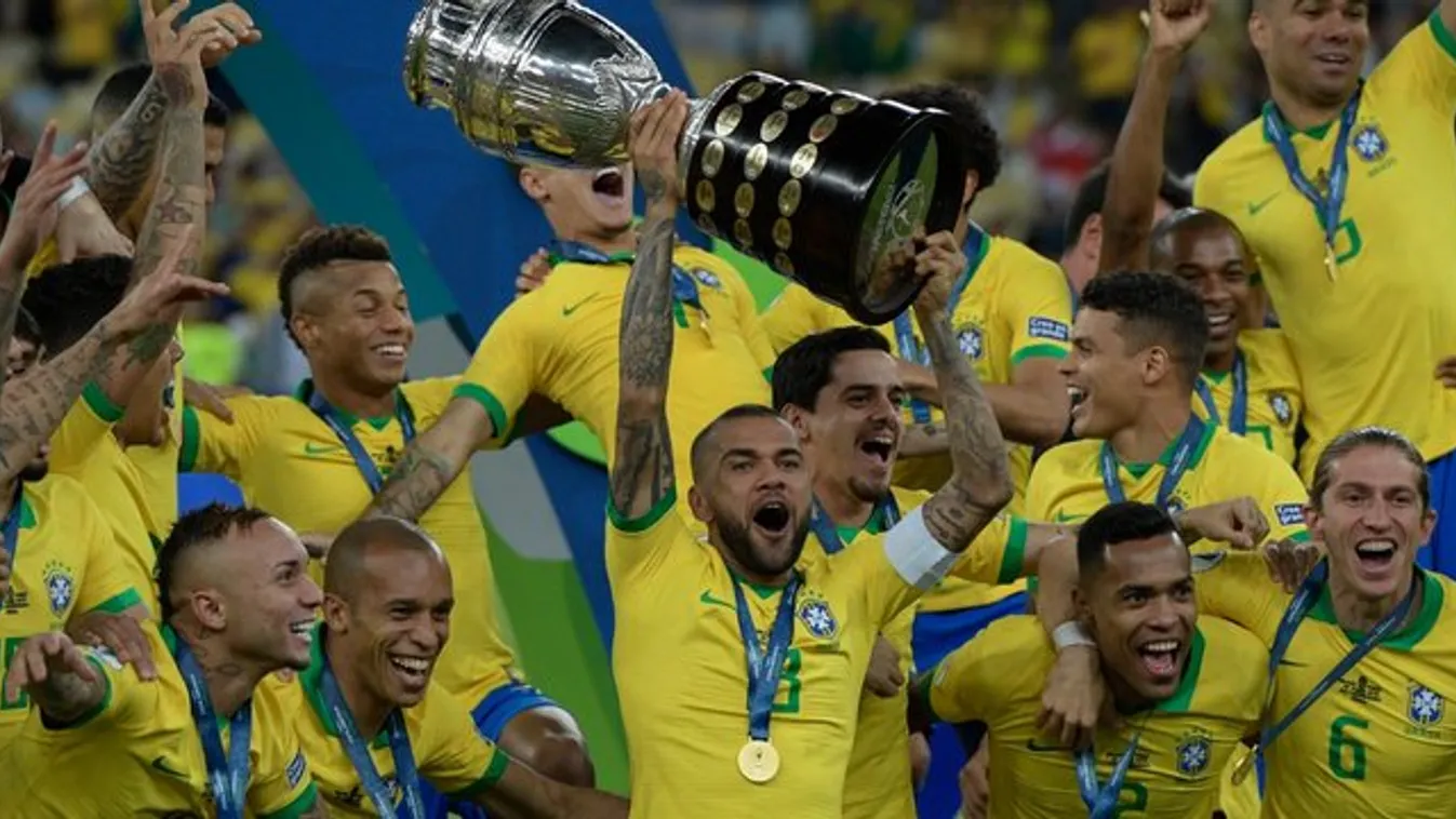 Copa América – Dani Alves a történelem legnagyobb győztese