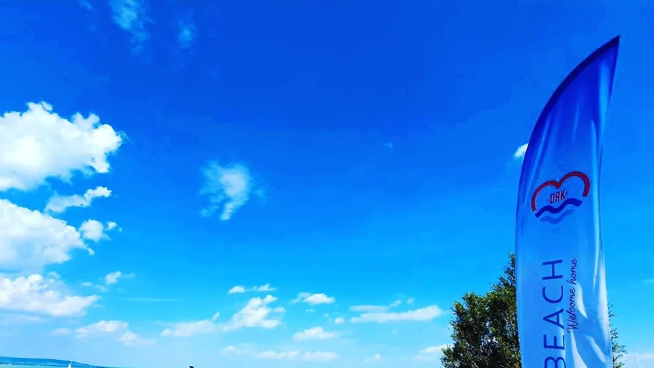 Megnyílt a Balaton északi partjának legolcsóbb strandja