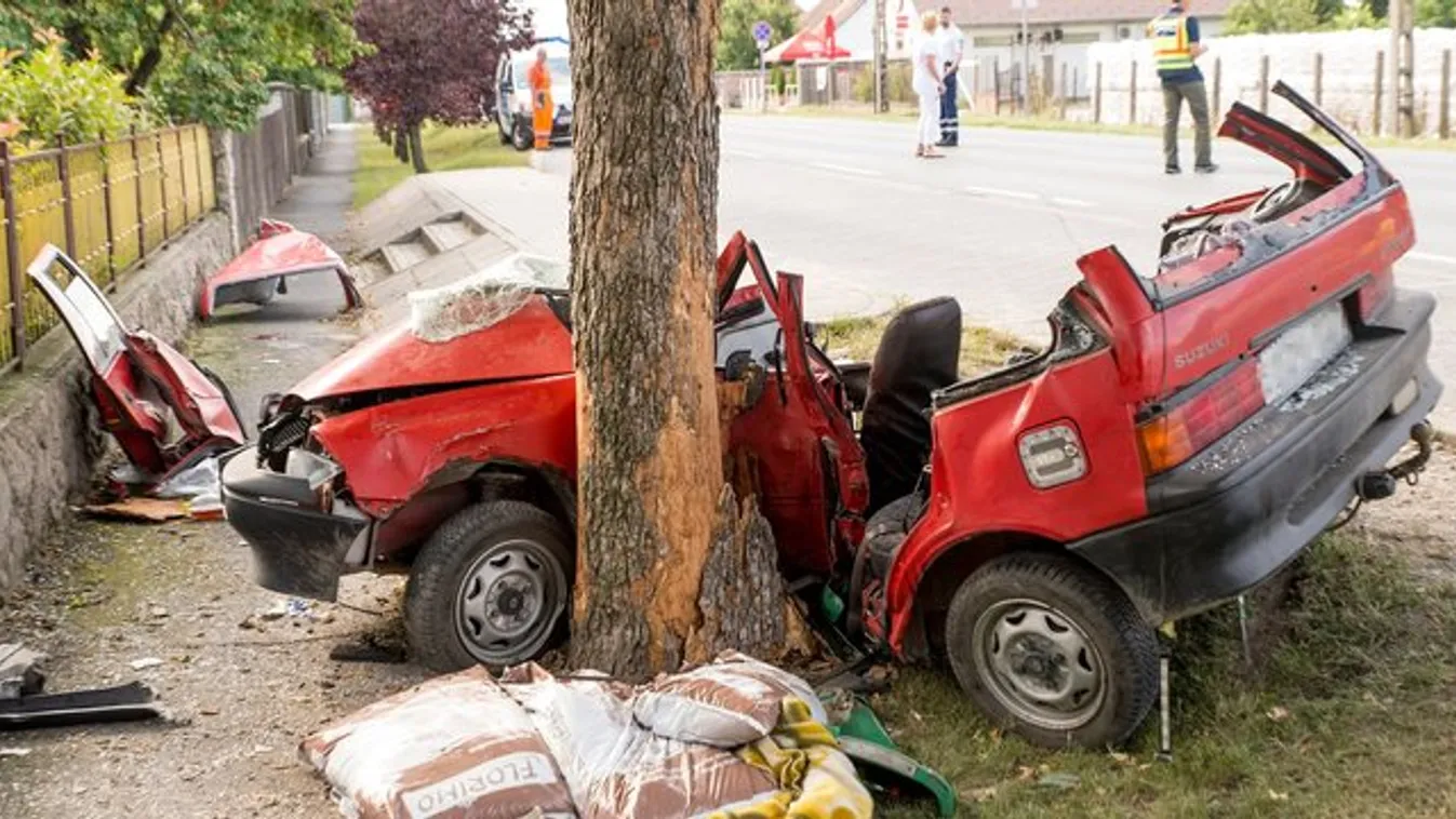 Csúnya baleset Győrújfaluban