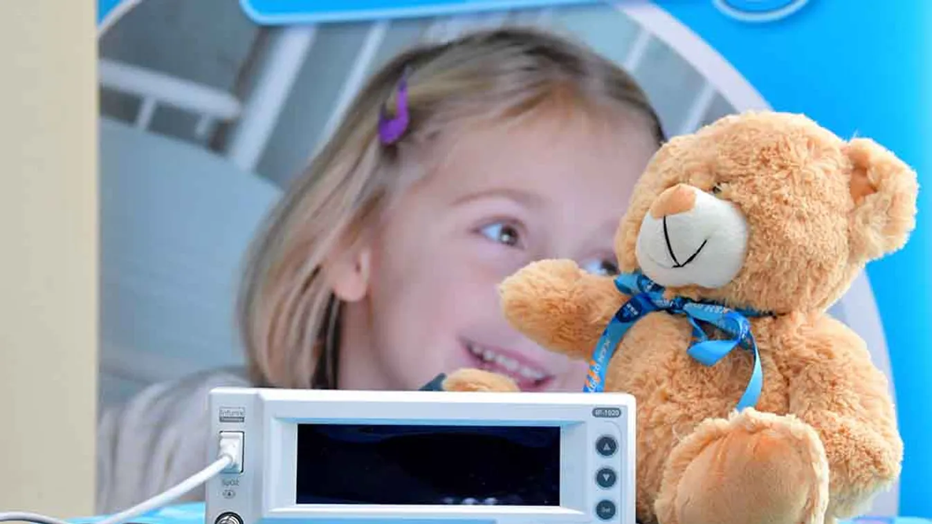 46 kórházban várják a K&H gyógyvarázs mesedoktorokat