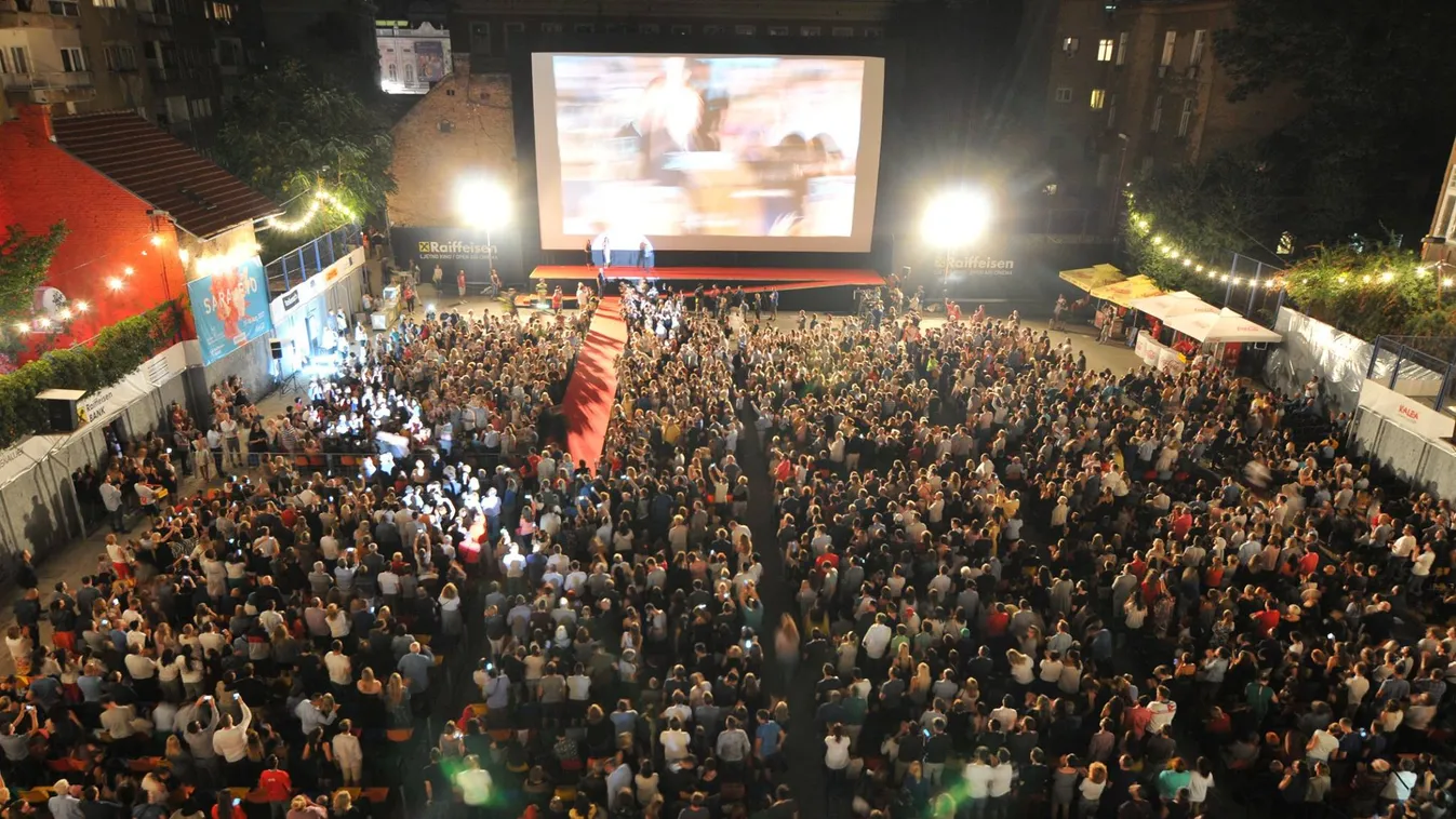 Óriási fotómontázs szív lesz a szarajevói filmfesztivál látványossága