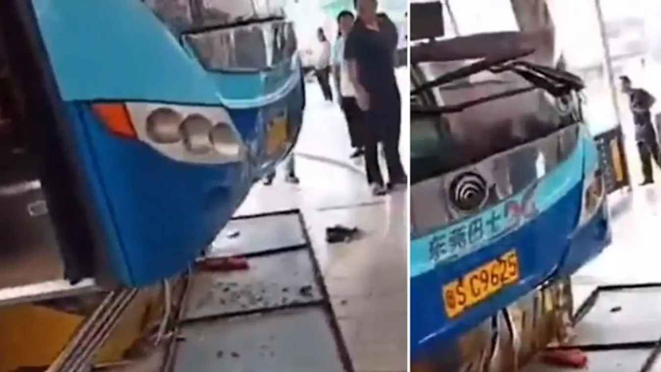 Elszabadult egy busz a pályaudvaron - csak a csodának köszönhető, hogy nem gázolta halálra a kislányt - vérfagyasztó videó
