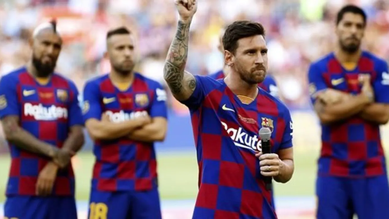 Öngóllal segítette az Arsenal a Barcelonát