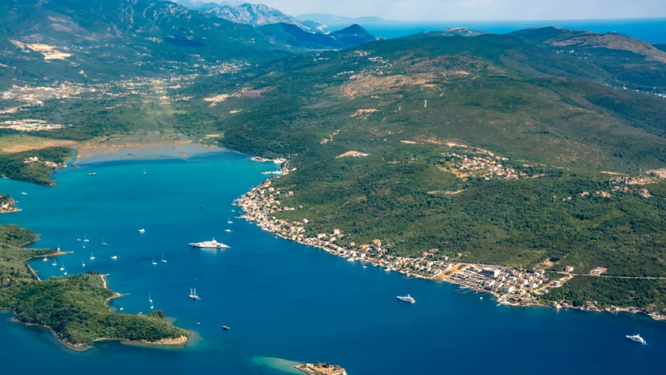 Mostantól környezetbarát hajóval utazhat Tivat és Herceg Novi között
