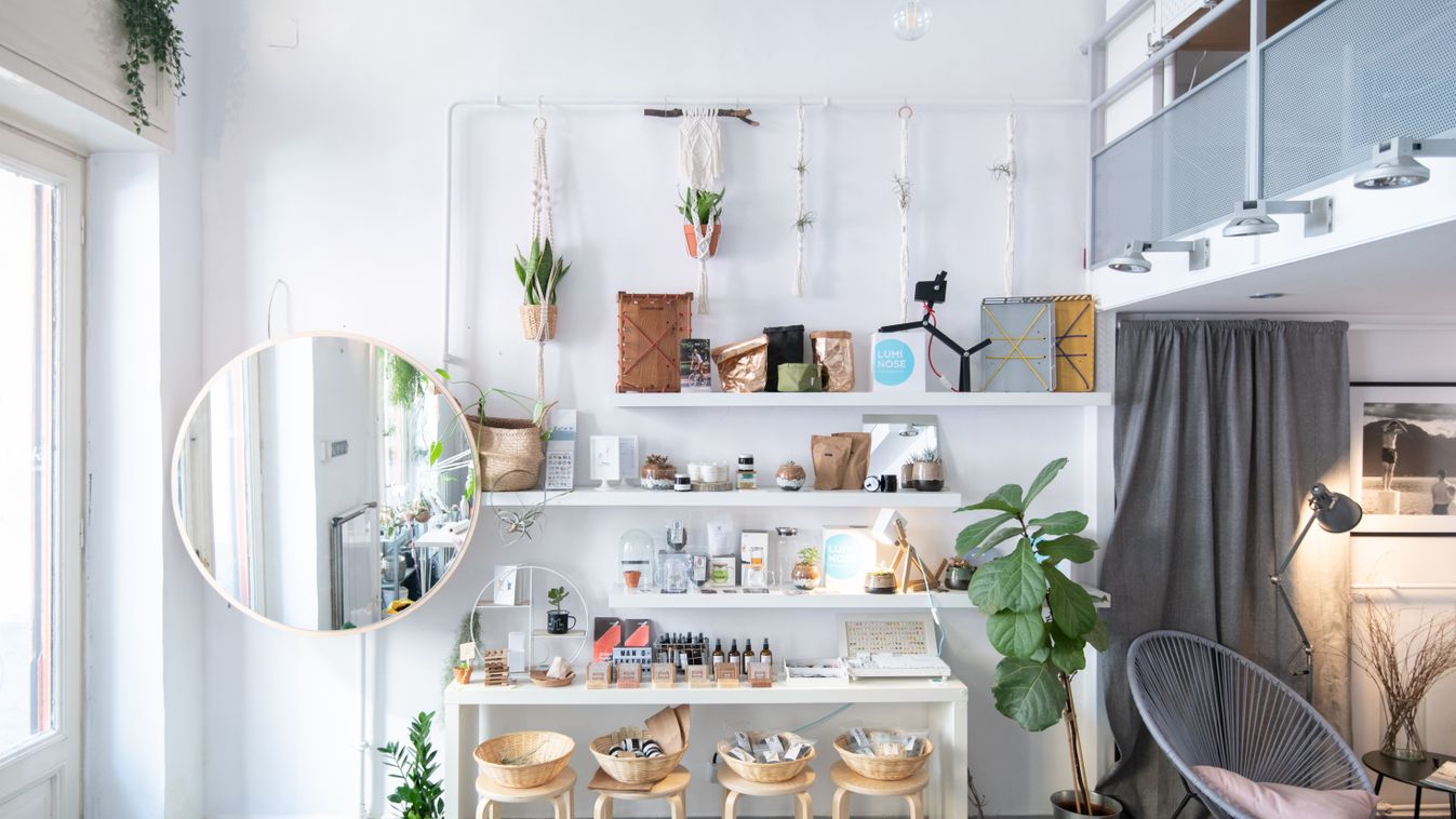 https://cdn.borsonline.hu/2019/09/QkphQilVJXIgf4eNckBKTL3qRgbi1XH3MWO9Qr7Q4ZY/fill/1347/758/no/1/aHR0cHM6Ly9jbXNjZG4uYXBwLmNvbnRlbnQucHJpdmF0ZS9jb250ZW50L2ZiZDAyN2MwOWFkNjRmMGVhN2E5MTkzNjk4ZWY1OWNm.jpg