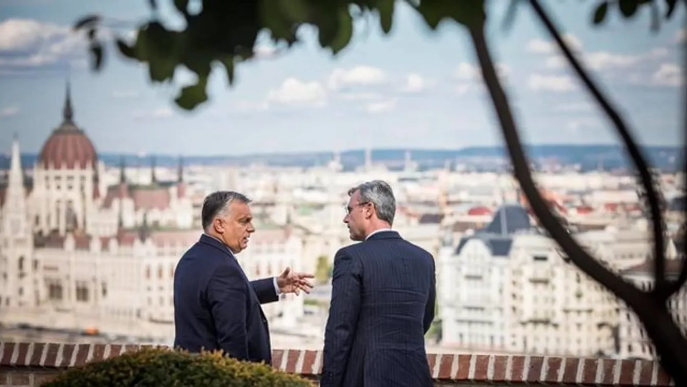 Orbán reméli, stabil, erős, a politikai iszlámra nemet mondó kormánya lesz Ausztriának