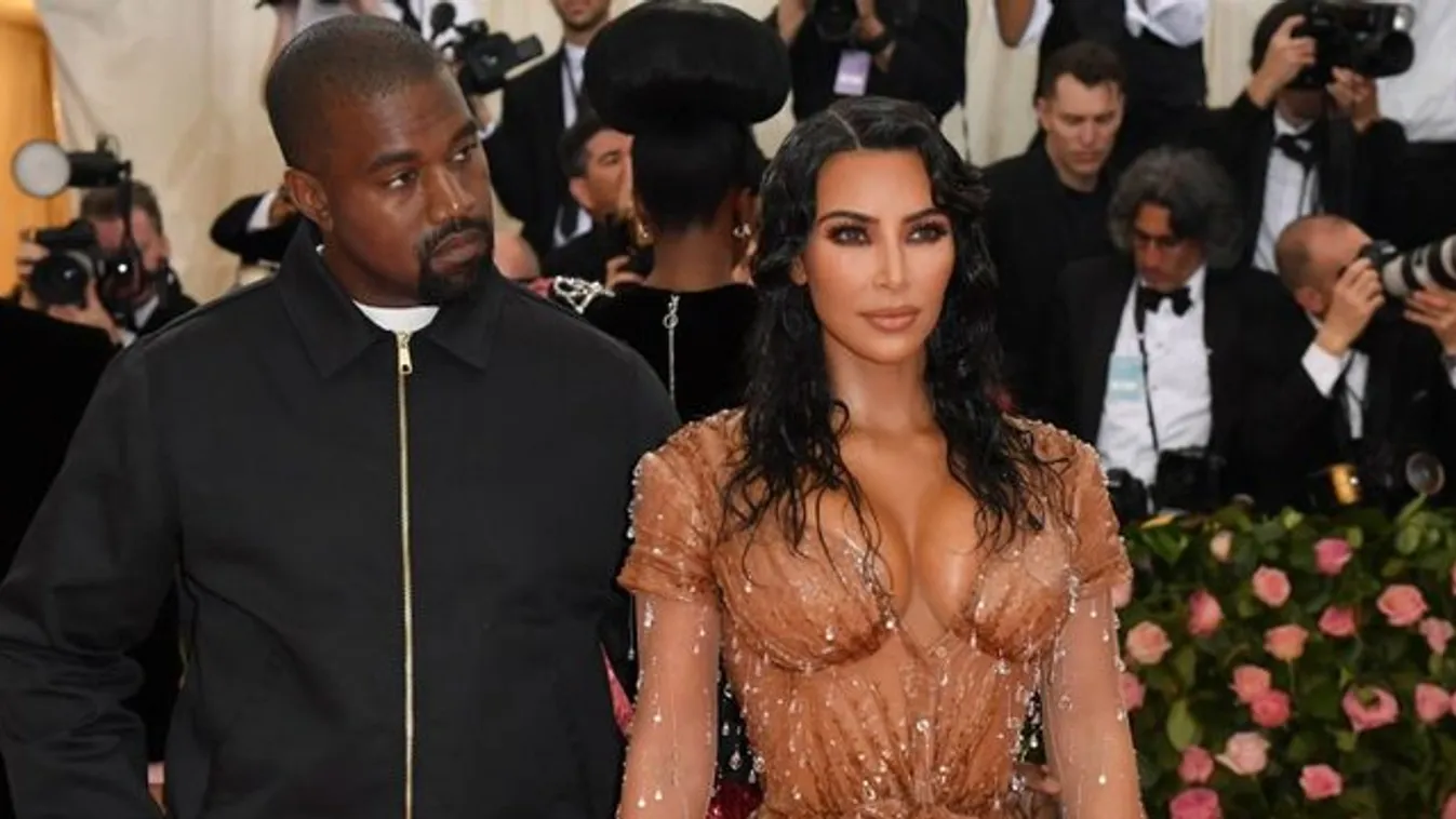 Kanye Westnek megint elmentek otthonról: szerinte az Insta miatt a férfiak úgy szenvednek, mint anno Jézus