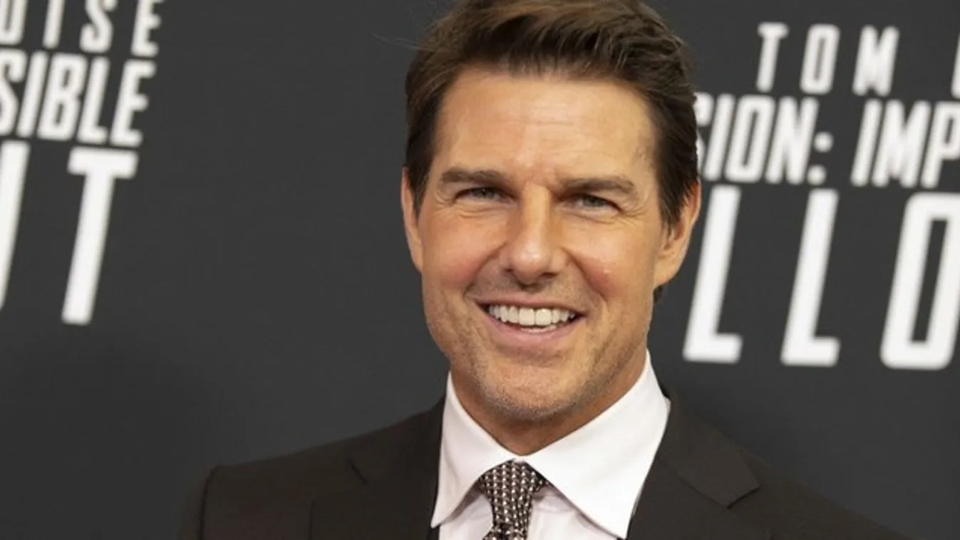 Ritka pillanat: közös fotón Tom Cruise és fia