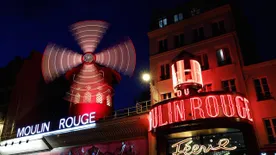 Már 130 éve borzolja a kedélyeket a Moulin Rouge