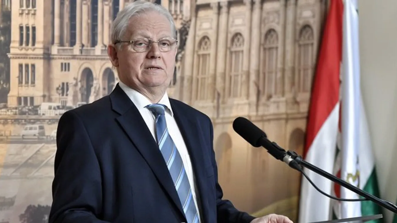 Tarlós: Soha nem látott ütemben fejlődik Budapest