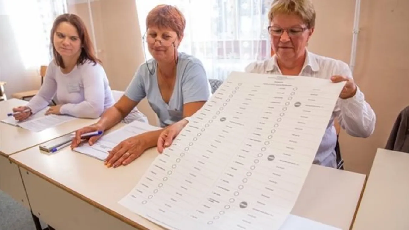 Önkormányzat 2019 - A legnagyobb szavazólap - fotó