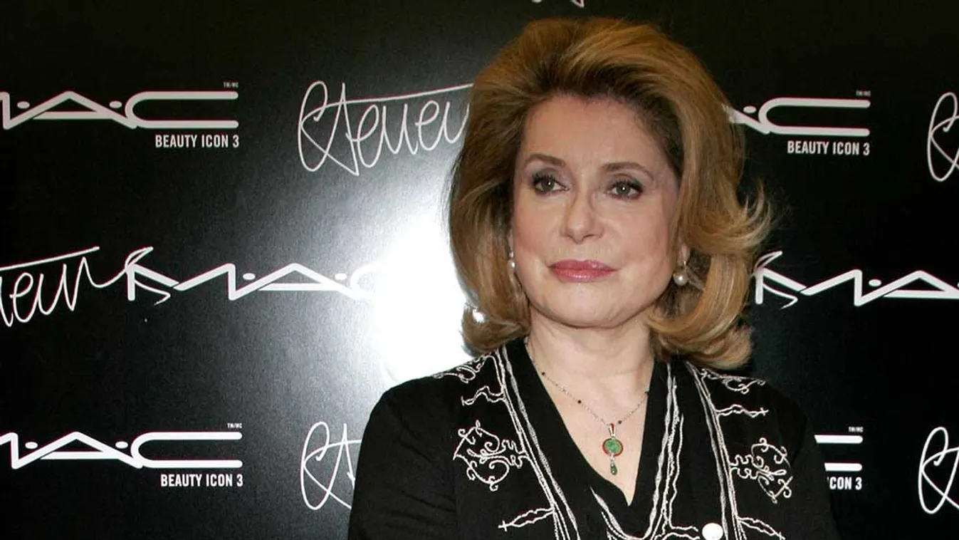Catherine Deneuve az érkatasztrófa után jól reagál a kezelésre