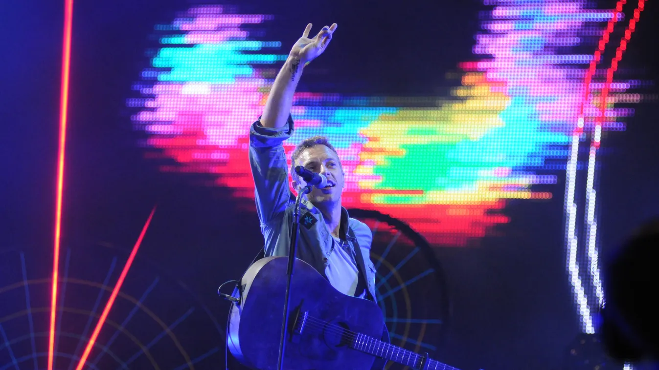Turné helyett a YouTube-on adja le két koncertjét a Coldplay