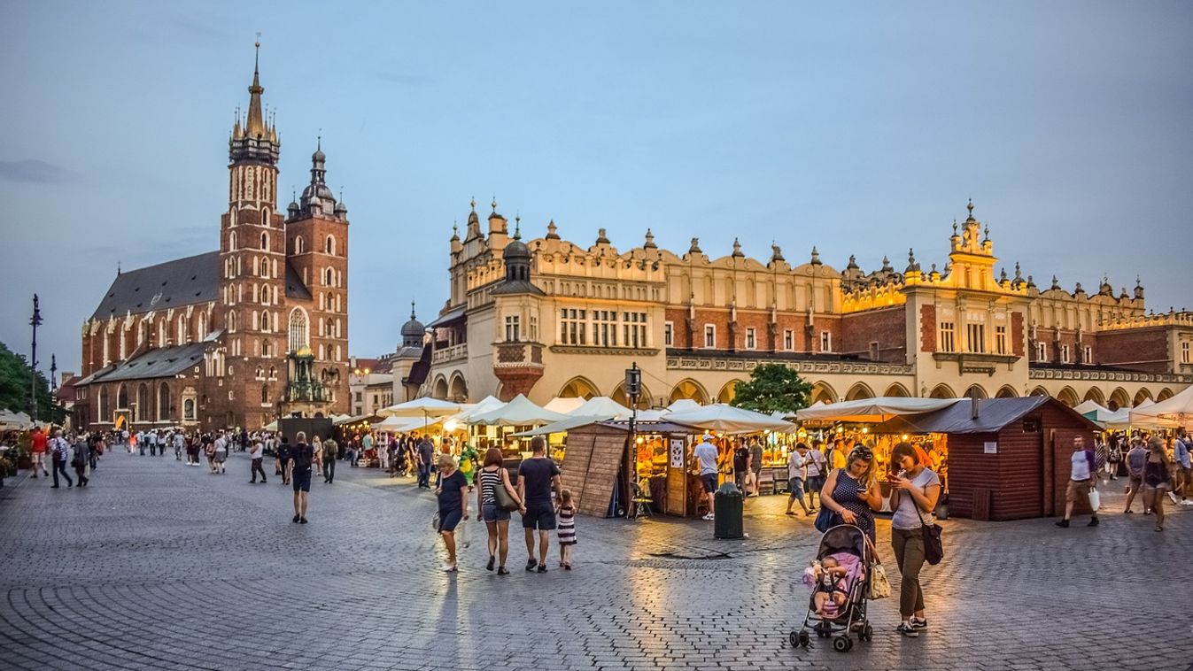 https://cdn.borsonline.hu/2019/11/YbBonuw0qyICVWndnBsRzE0sl_wRAl-v5bbuboHRcM4/fill/1347/758/no/1/aHR0cHM6Ly9jbXNjZG4uYXBwLmNvbnRlbnQucHJpdmF0ZS9jb250ZW50LzExYTJmZjA3OWM2MDQyNTViMWI1MDljM2RjZmQ1ZGUz.jpg