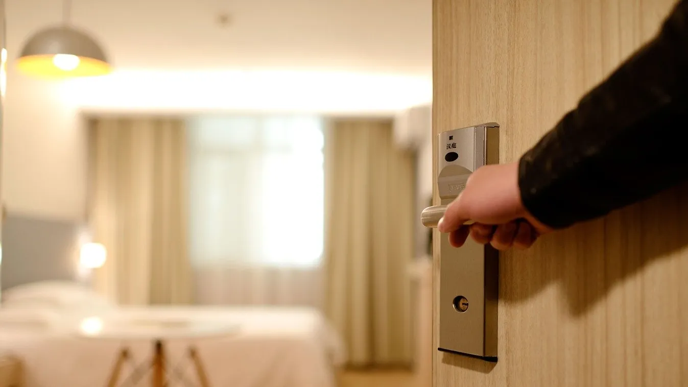 Négy csillagos wellness hotel épül a fürdővárosban