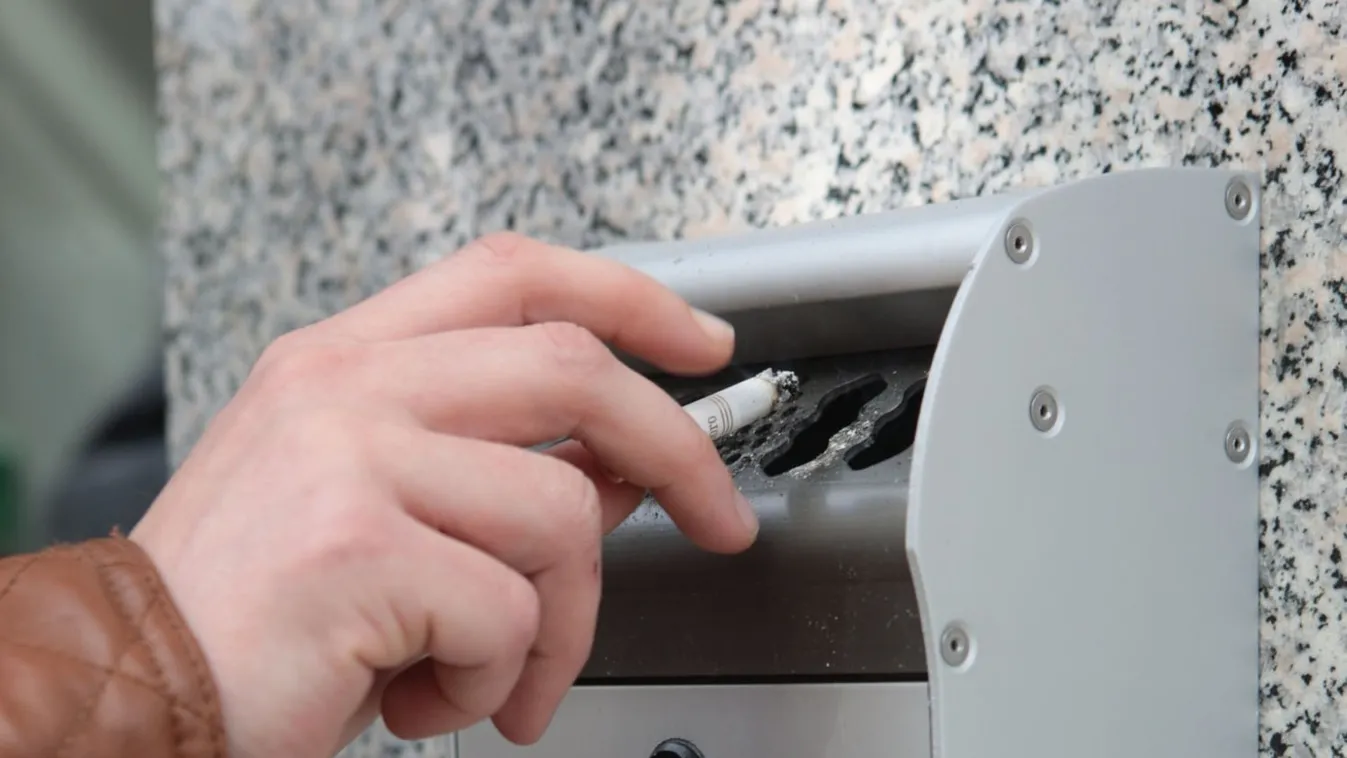 Bécsben mobiltelefonnal szedik a csikkeket