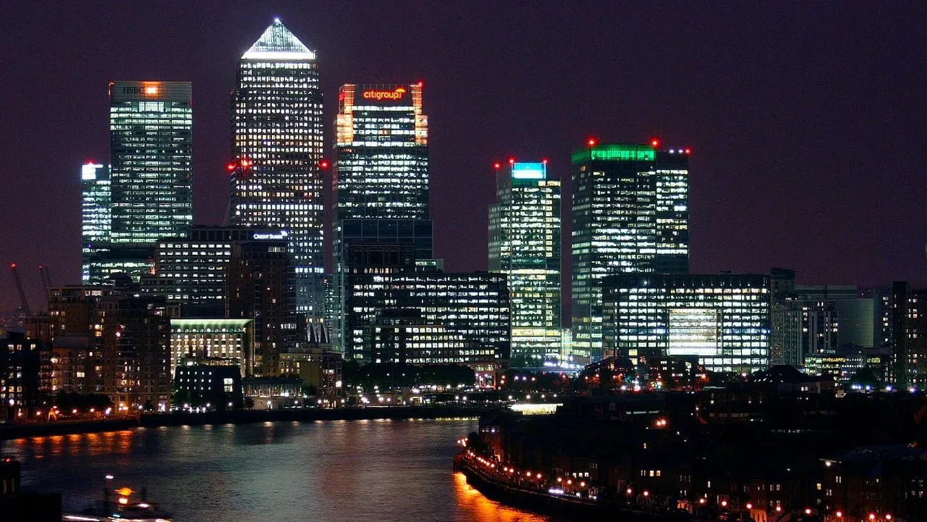 Közeleg a fényfesztivál London vízi felhőkarcoló-negyedében