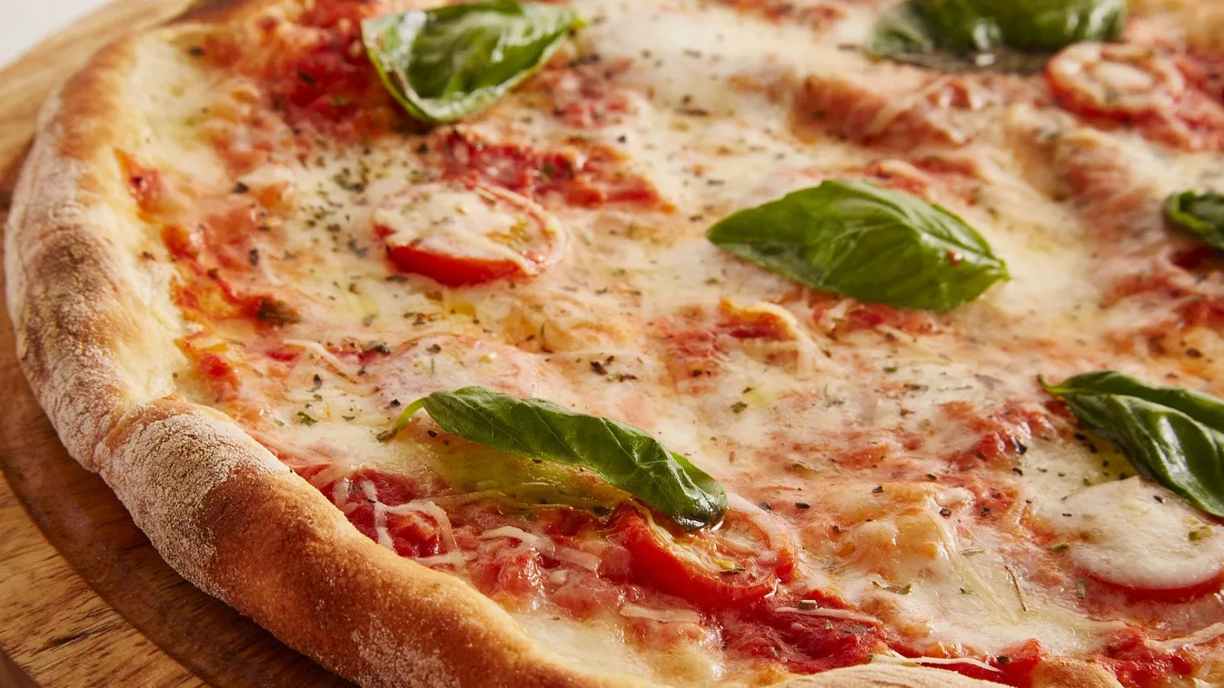 Ekkora pizzával még egy étterem sem gyűjtött adományt