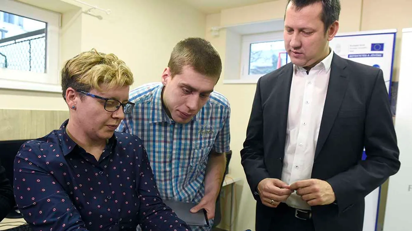 Autistákat segítő applikációt mutattak be