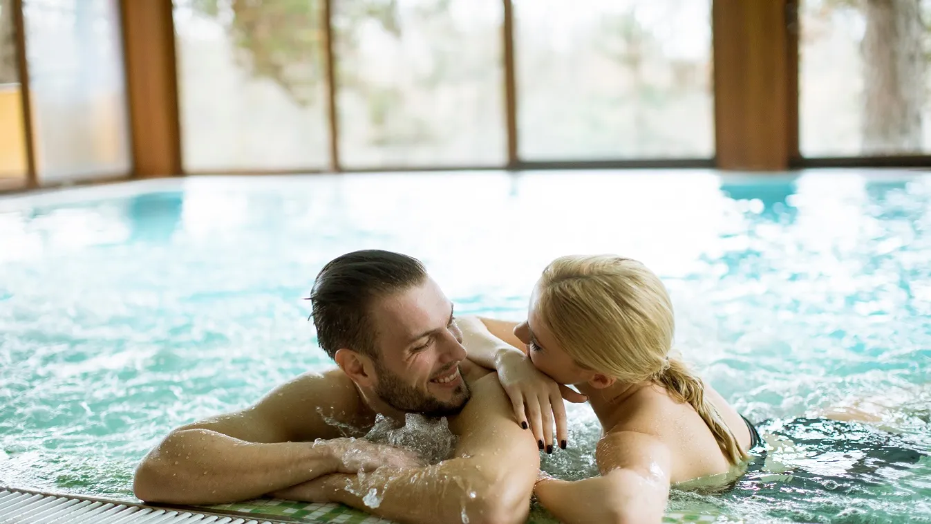 Már csobbanhat az Aquacinema új, fedett részlegén