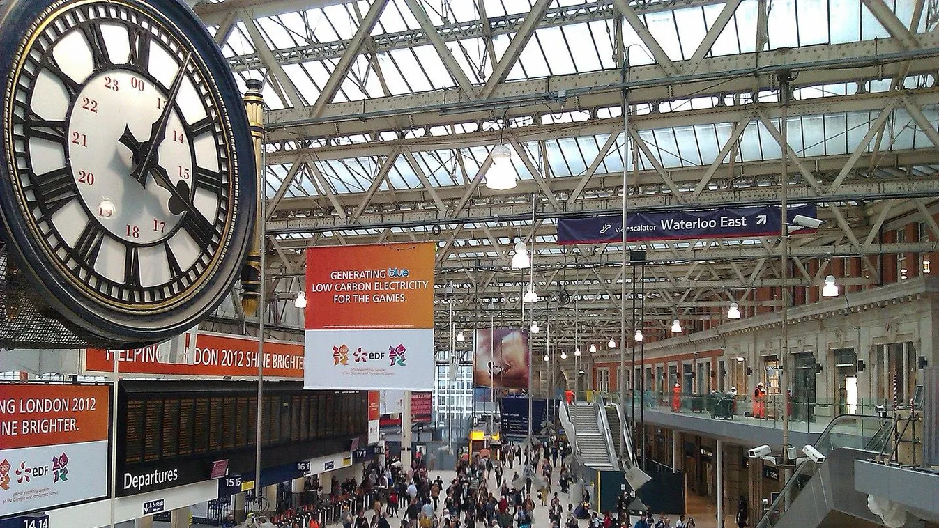 Elképesztő a forgalom a London Waterloo állomáson