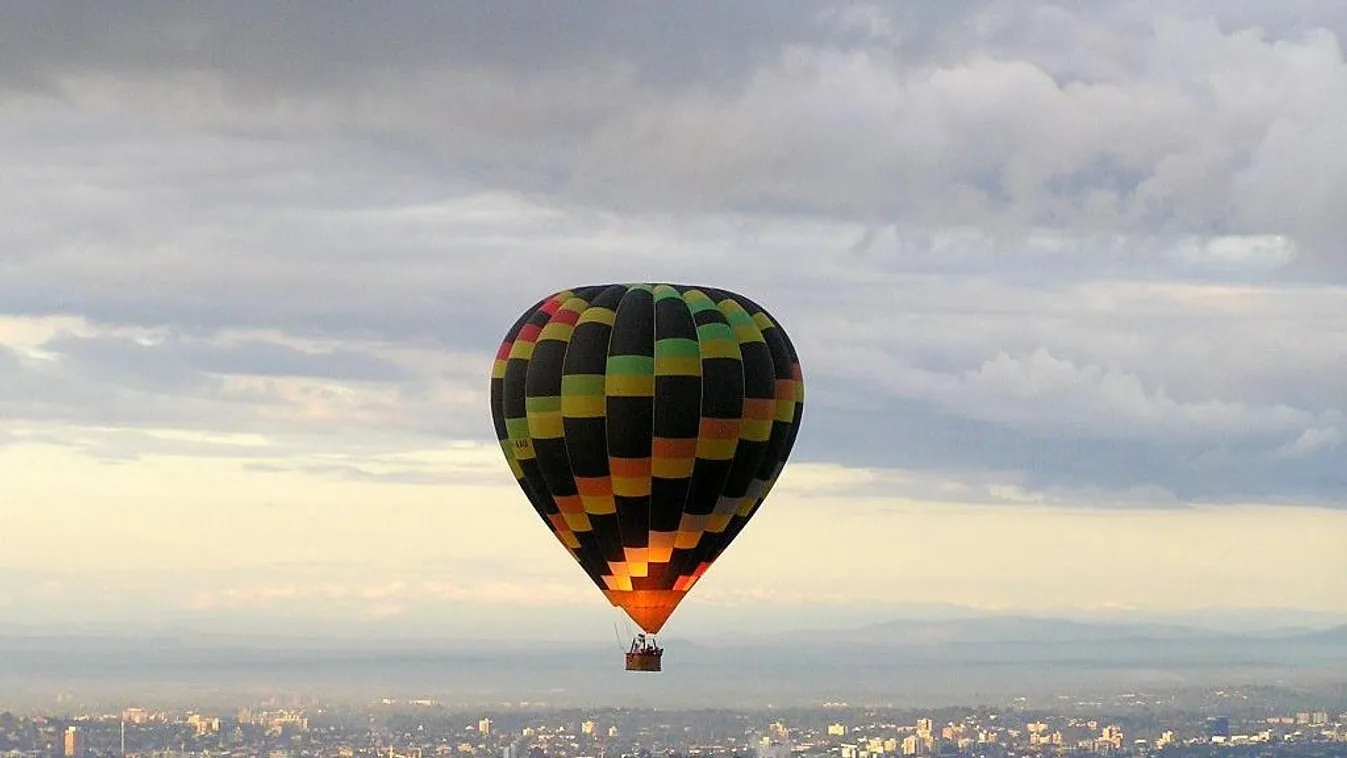 Guinness rekordokat döntött egy napenergiával működtetett hőlégballon